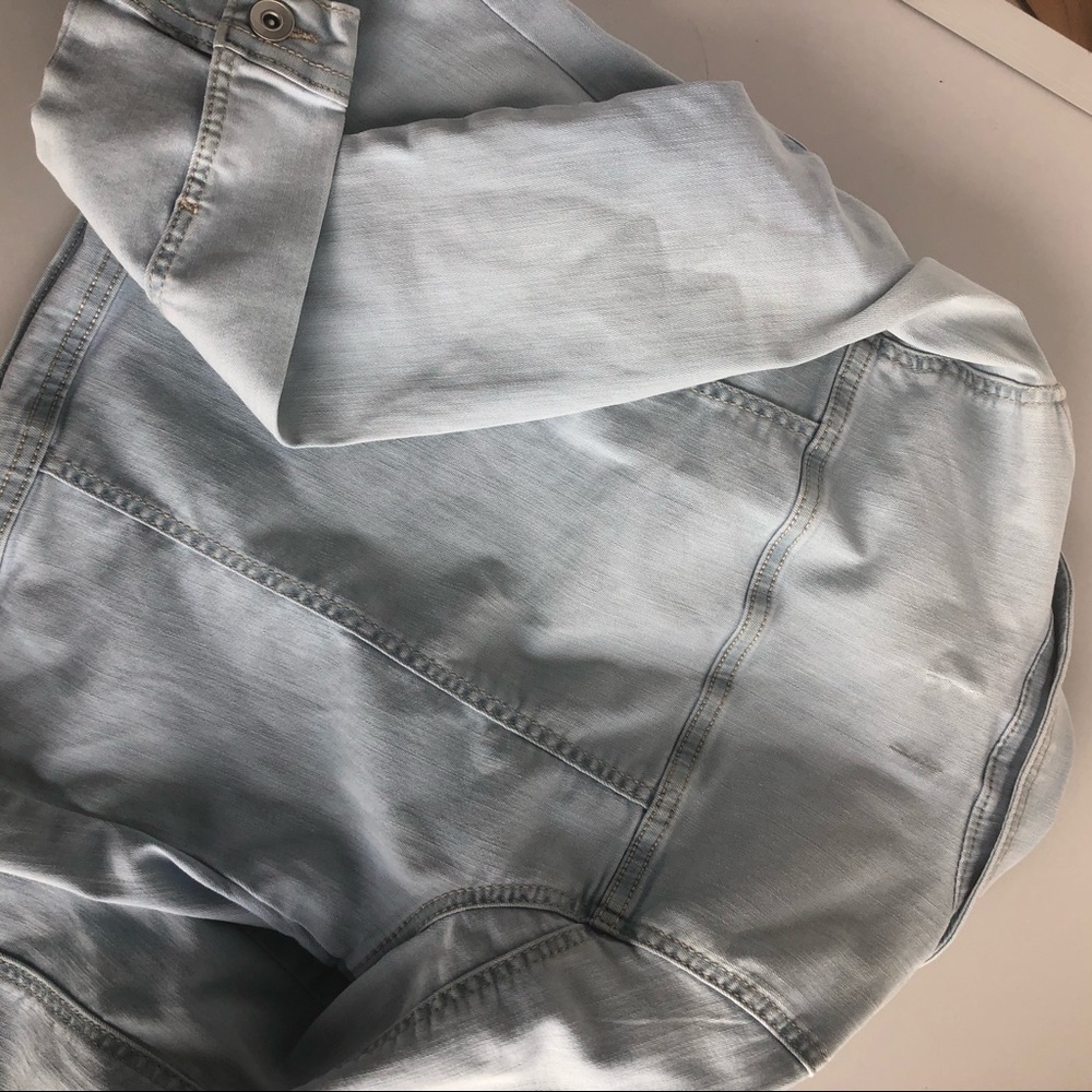 Jean Jacket - Picture 5 of 8